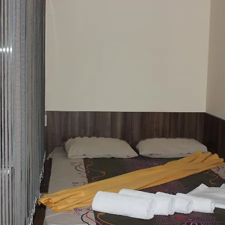 Sunny House Family Complex 3* 네세부르