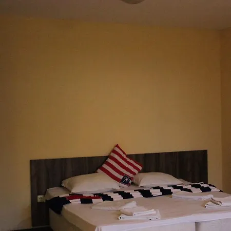 Sunny House Family Complex Nesebar