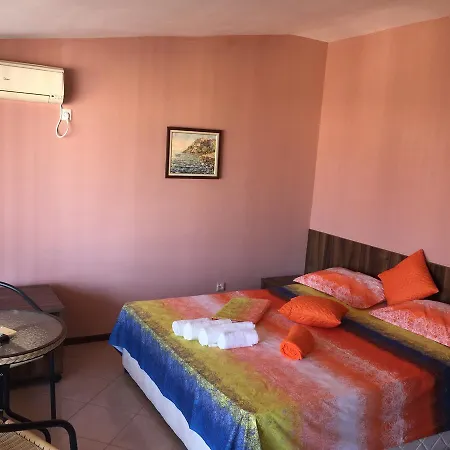Sunny House Family Complex Apartmanhotel