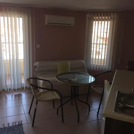 Sunny House Family Complex 3* Nesebar