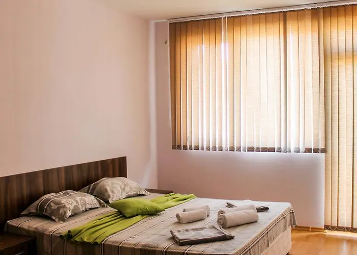 Sunny House Family Complex Nessebar